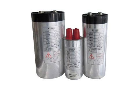 哪些環(huán)境會對電容器的性能產(chǎn)生影響？