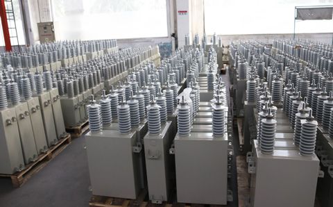 并聯電力電容器使用不當可能導致哪些問題？